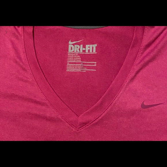 Nike Dri-Fit shirt medium - Picture 3 of 4